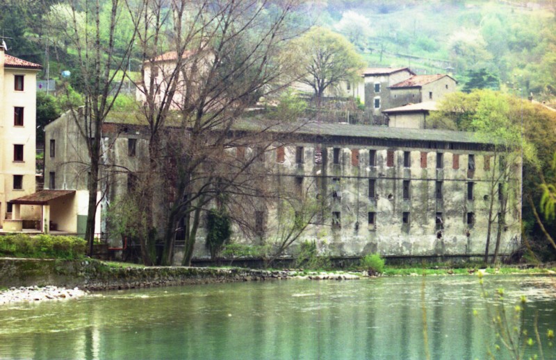 Opificio_Fontana_al_Merlo_04.jpg